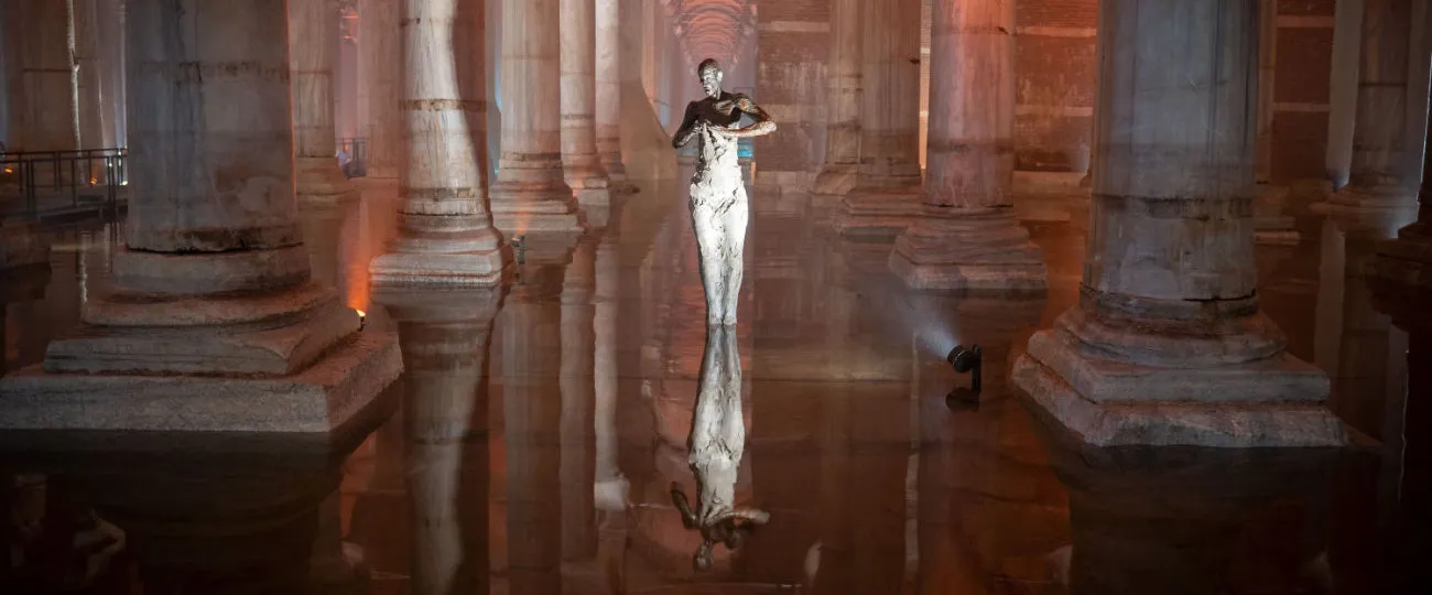 Basilica Cistern Guided Tour With Entry Ticket